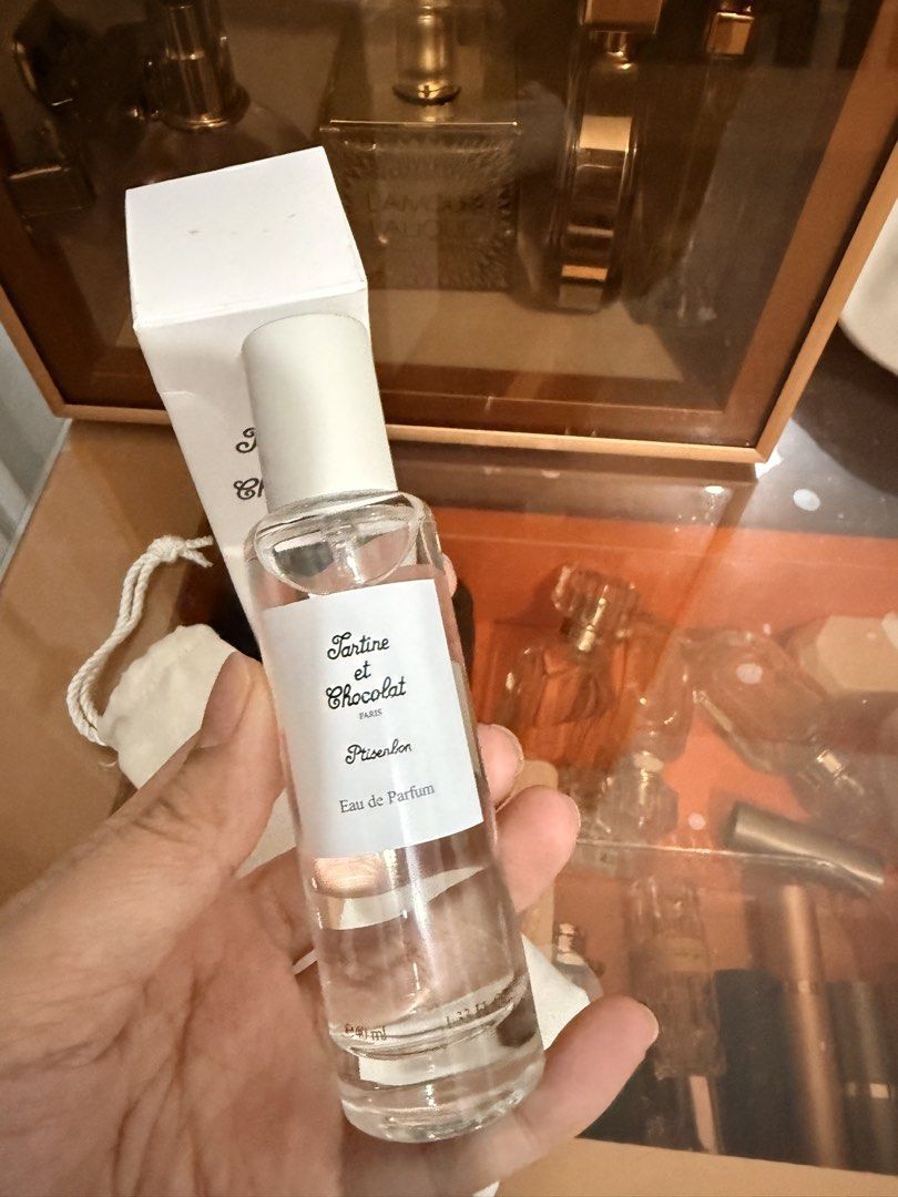 Free random perfume (Category: Other Accessories) located in General Trias. Submitted by tinyfits_outgrown (Listing ID 1459982683, Image 3). Description: Free random perfume if you buy 1 from my listing above 500 .
