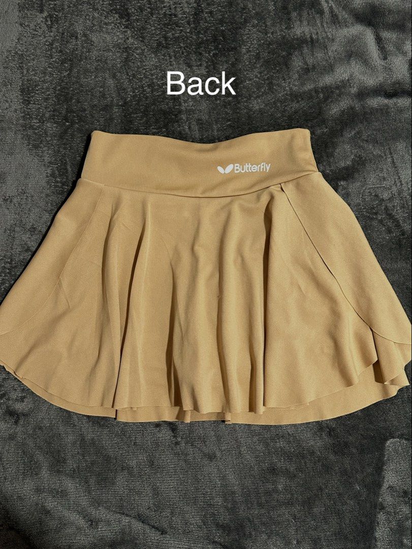Pickleball/Tennis Skort (Category: Activewear) located in Cebu City. Submitted by ann_4 (Listing ID 1460039152, Image 2). Description: Never used ! Good as new! Size : XS can fit S also Price : 200 pesos - Tan pickleball / tennis skort - Includes built-in shorts for added comfort and coverage - Versatile for sports activities or casual everyday wear - Made with comfortable and stretchy material for ease of movement.