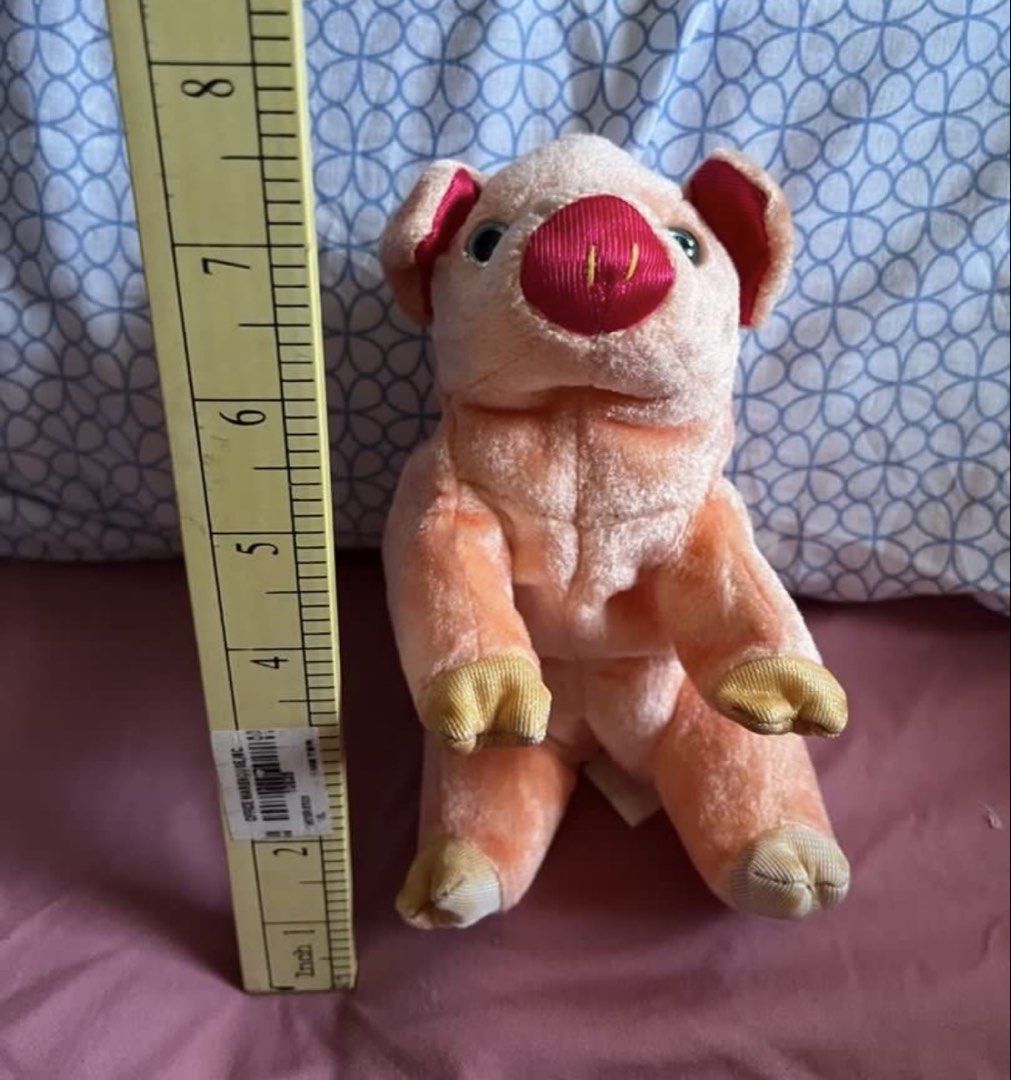 Pig plush #1 (SALE) (Category: Plushies & Soft Toys) located in Paranaque City. Submitted by bonsaiart (Listing ID 1460080872, Image 2). Description: Pre owned Good Condition 50(fixed) +sf Payment via GCASH or paymaya No to meetup No to cop / cod Shipping via j&t only No breaking of set or bundle.