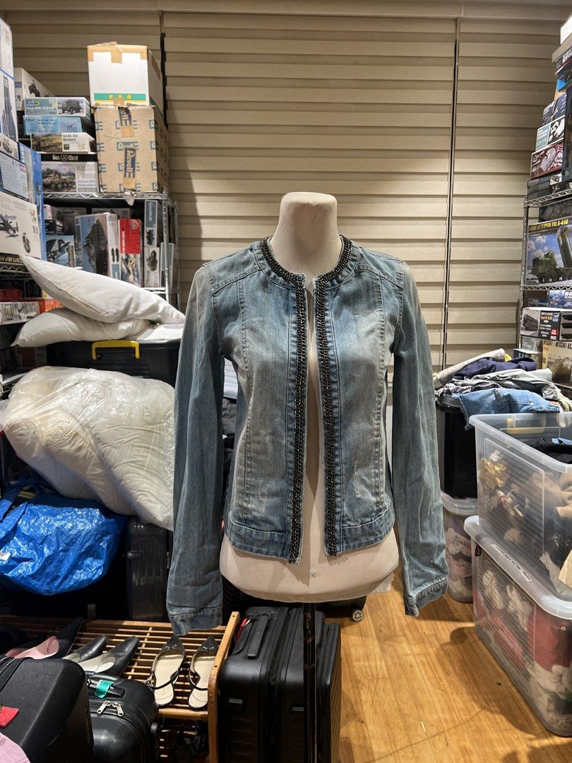 Pimkie Embellished Denim Jacket (Category: Coats, Jackets and Outerwear) located in Quezon City. Submitted by iminquezoncity (Listing ID 1460031338, Image 1). Description: - Cool denim jacket from Pimkie - Features beaded embellishments around the neckline and down the front opening - Classic trucker jacket style - Looks great layered over tops - Perfect for casual wear.