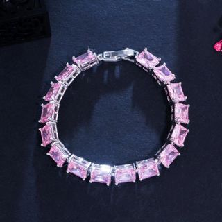 (Category: ) located in . Submitted by allaboutgemsandco (Listing ID 1459906013, Image 1). Description: .