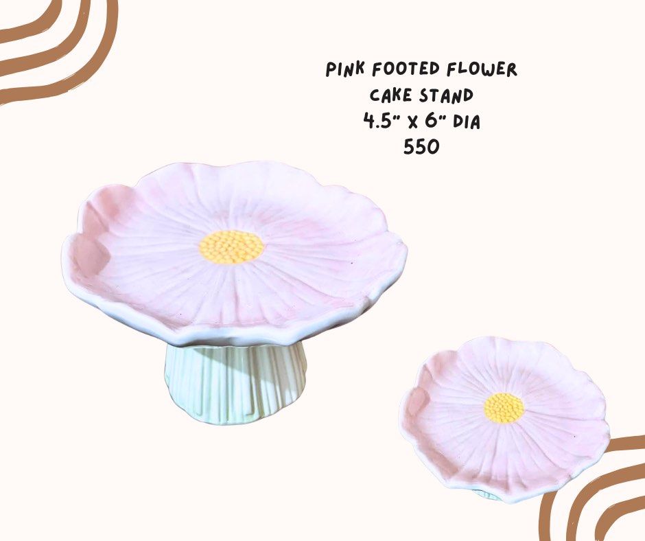 Pink Footed Cake Plate (Category: Other Kitchenware & Tableware) located in Pasig City. Submitted by homeyvibesph (Listing ID 1460085911, Image 1). Description: .