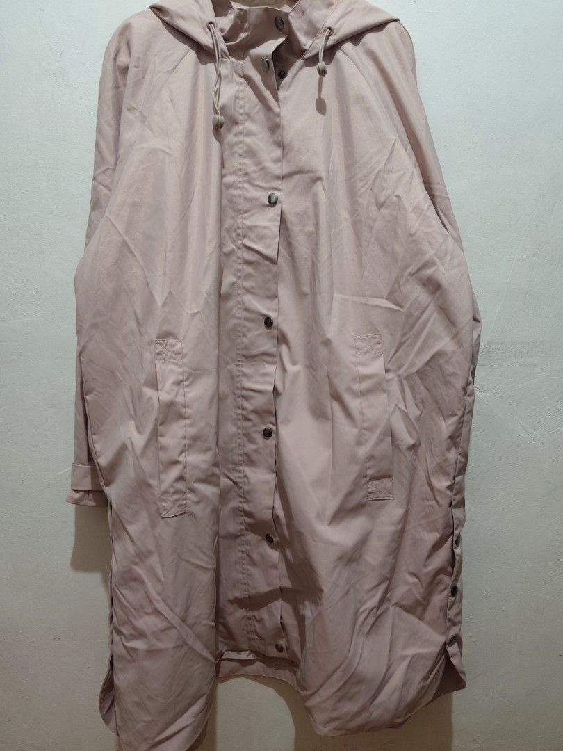 Pink Hooded Longline Jacket with Buttons (Category: Coats, Jackets and Outerwear) located in Taytay. Submitted by goldentree-b9df (Listing ID 1460040435, Image 1). Description: - Soft pink longline jacket - Features a hood - Button-up front closure - Convenient front pockets - Unique side button details - Ideal for layering - Effortless styling over any outfit.