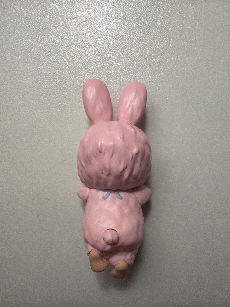 PINK MONCHICHI HIPPER (Category: Plushies & Soft Toys) located in Manila. Submitted by zeahskloset (Listing ID 1459982791, Image 2). Description: .