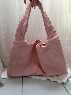 (Category: ) located in . Submitted by weavingroses (Listing ID 1459958382, Image 1). Description: .