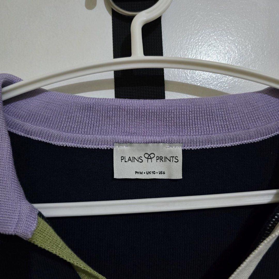 Plains and Prints Color blocking shirt (Category: Shirts) located in Quezon City. Submitted by maj___ (Listing ID 1460021086, Image 3). Description: Just removed tag but never worn Deliver from Visayas Avenue QC.
