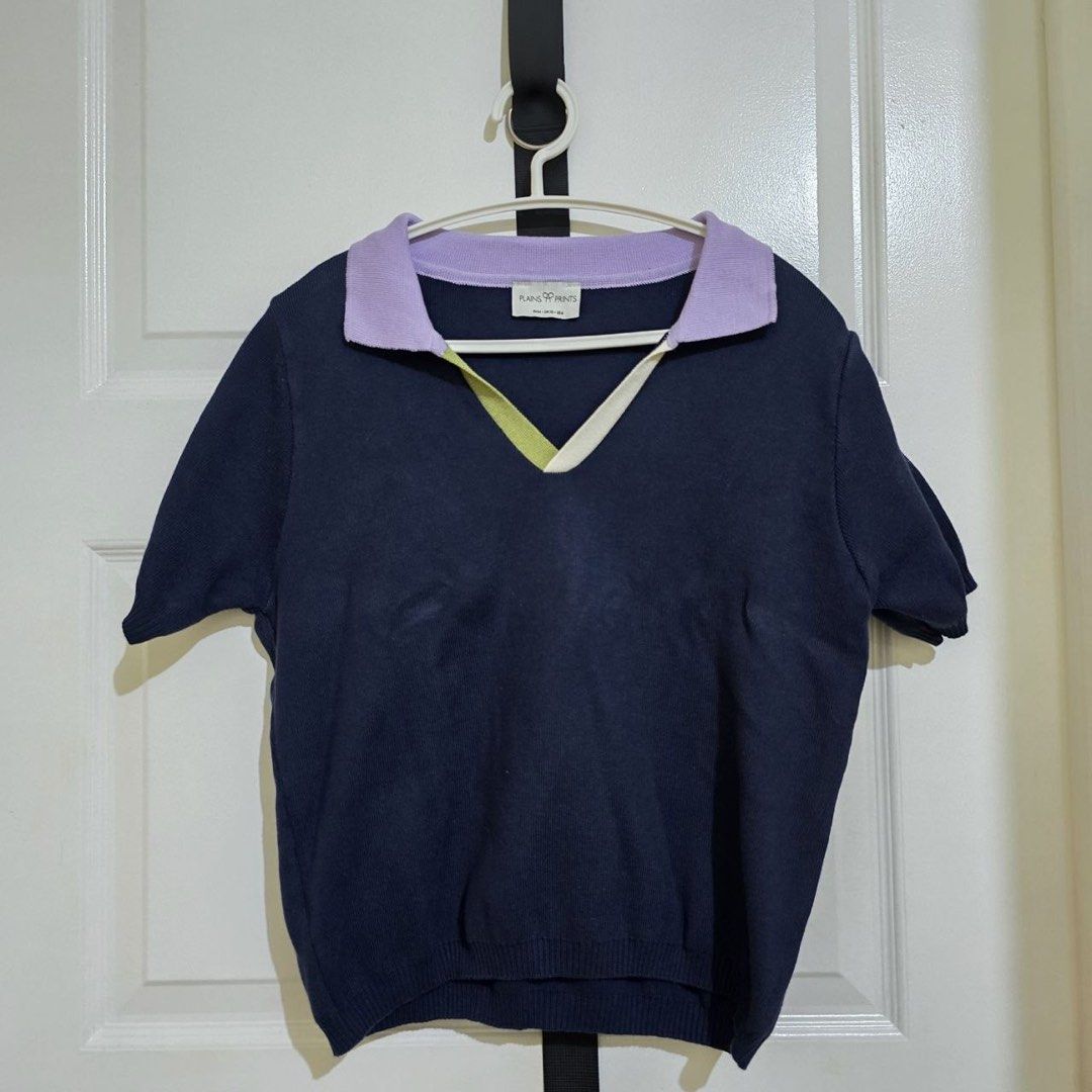 Plains and Prints Color blocking shirt (Category: Shirts) located in Quezon City. Submitted by maj___ (Listing ID 1460021086, Image 1). Description: Just removed tag but never worn Deliver from Visayas Avenue QC.