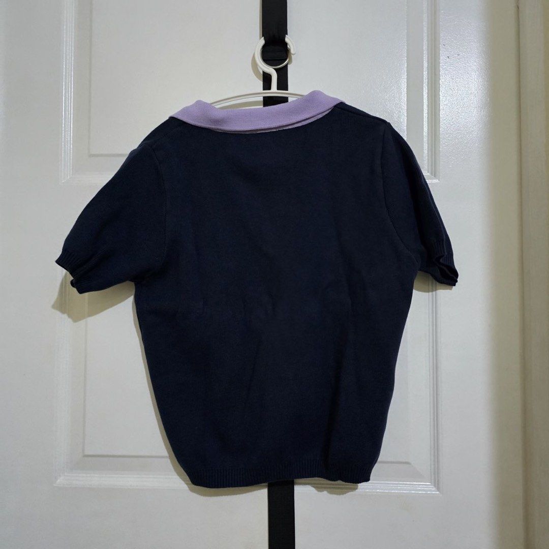 Plains and Prints Color blocking shirt (Category: Shirts) located in Quezon City. Submitted by maj___ (Listing ID 1460021086, Image 2). Description: Just removed tag but never worn Deliver from Visayas Avenue QC.