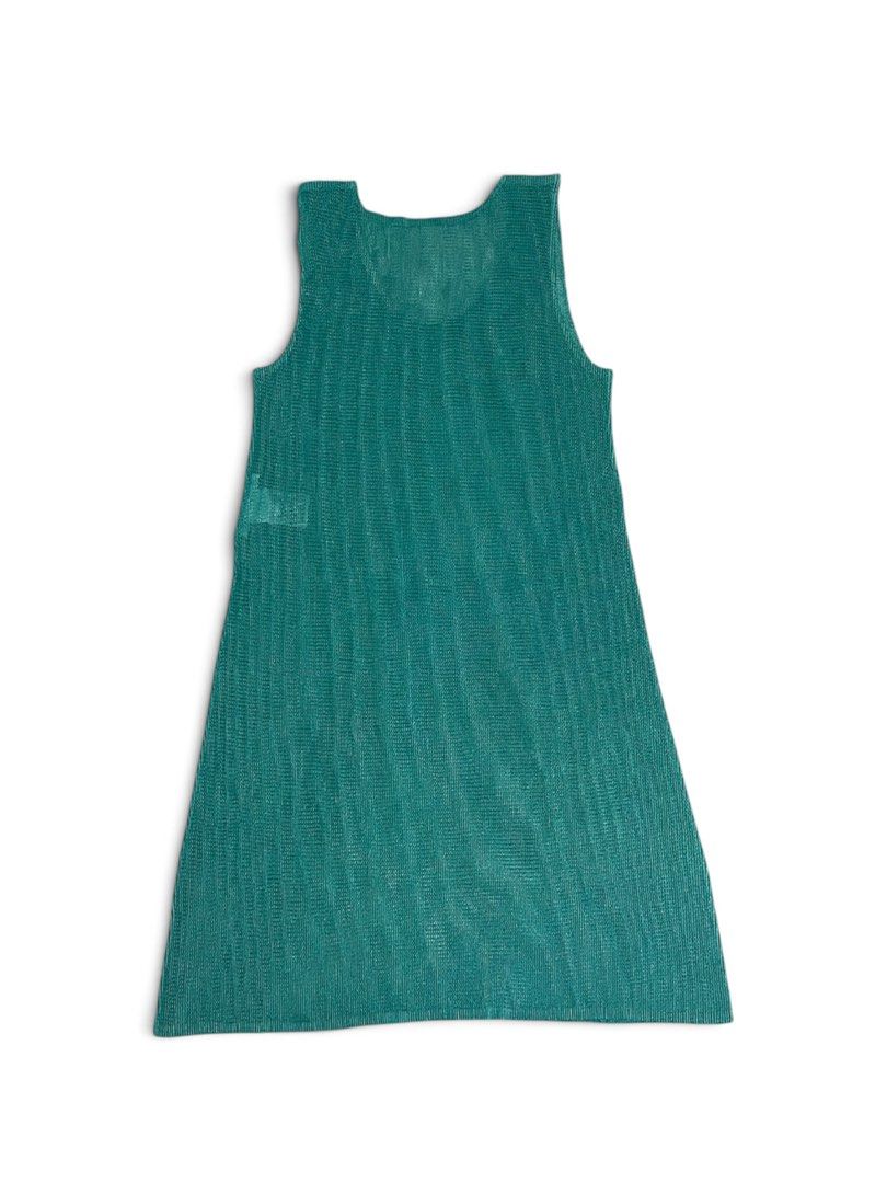 🏷️pleats please Midi dress (Category: Luxury Apparel) located in Manila. Submitted by angelamaec (Listing ID 1460064673, Image 2). Description: Excellent condition 13x30 1/2 Add ship.