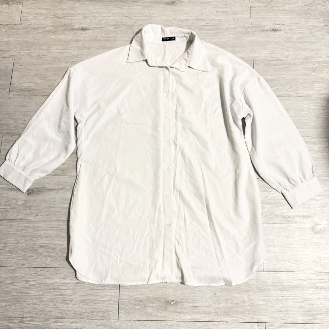 Plus Size Shein Curve White Button Down Polo Dress (Category: Dresses) located in Manila. Submitted by destashedmnl2 (Listing ID 1459960077, Image 1). Description: 💫 FREE SHIPPING WITHIN METRO MANILA 💫 (₱500 & up worth of purchase via J&T) ✨ Size: 2XL-3XL ✨ Measurement: W- 25" L- 35" 🩶 Message me for more info/photos. 😊 🩶 MOP: BDO/BPI/GCASH/GOTYME 🩶 MOD: -Lalamove (Same Day Delivery: Metro Manila and nearby provinces) -J&T ; starts at ₱50 s