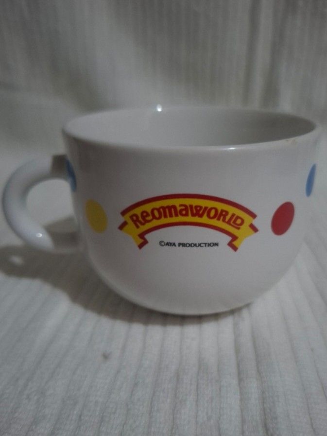Polly Bird Mug (Category: Coffee & Tea Tableware) located in Consolacion. Submitted by luxekerei (Listing ID 1459895662, Image 2). Description: .