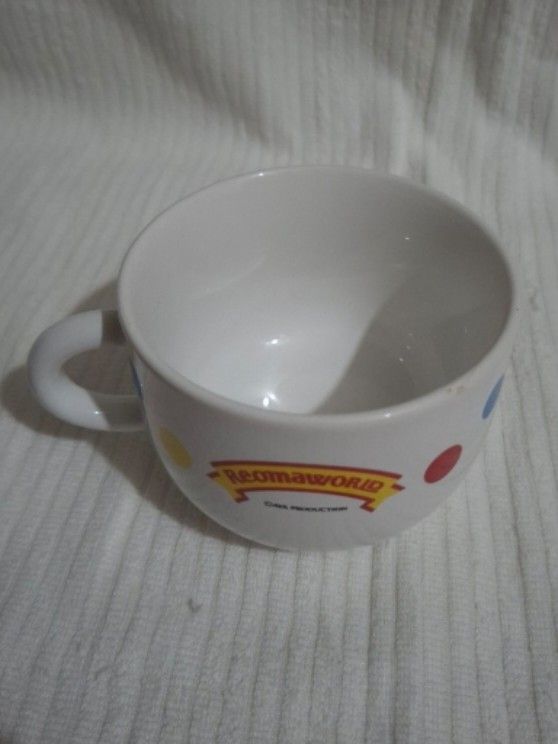 Polly Bird Mug (Category: Coffee & Tea Tableware) located in Consolacion. Submitted by luxekerei (Listing ID 1459895662, Image 3). Description: .