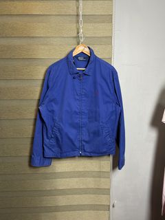 (Category: ) located in . Submitted by thrift.sanctuary (Listing ID 1460078957, Image 1). Description: .