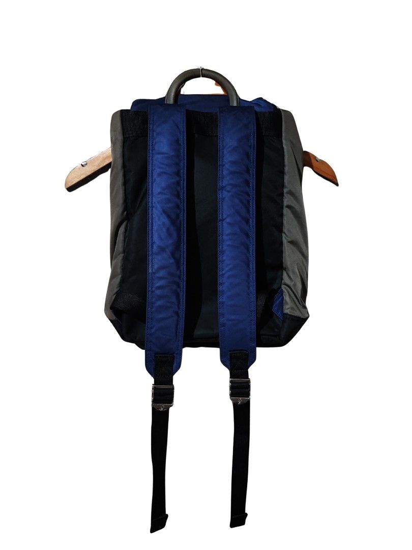 PORTER INTERNATIONAL YOUNGSTER BACKPACK (Category: Backpacks) located in Iloilo. Submitted by gooddimes (Listing ID 1460092074, Image 2). Description: Porter International Youngster Backpack Authentic Black, Blue and Gray color Nylon Material Size on tag: Dimes: 11Wx16L Issue/s: Minimal fade on left side (Slightly Visible) Color rate: 10/10 Excellent condition ₱2,000 Reminders: - All items are thrifted, please manage your expectations - Color may
