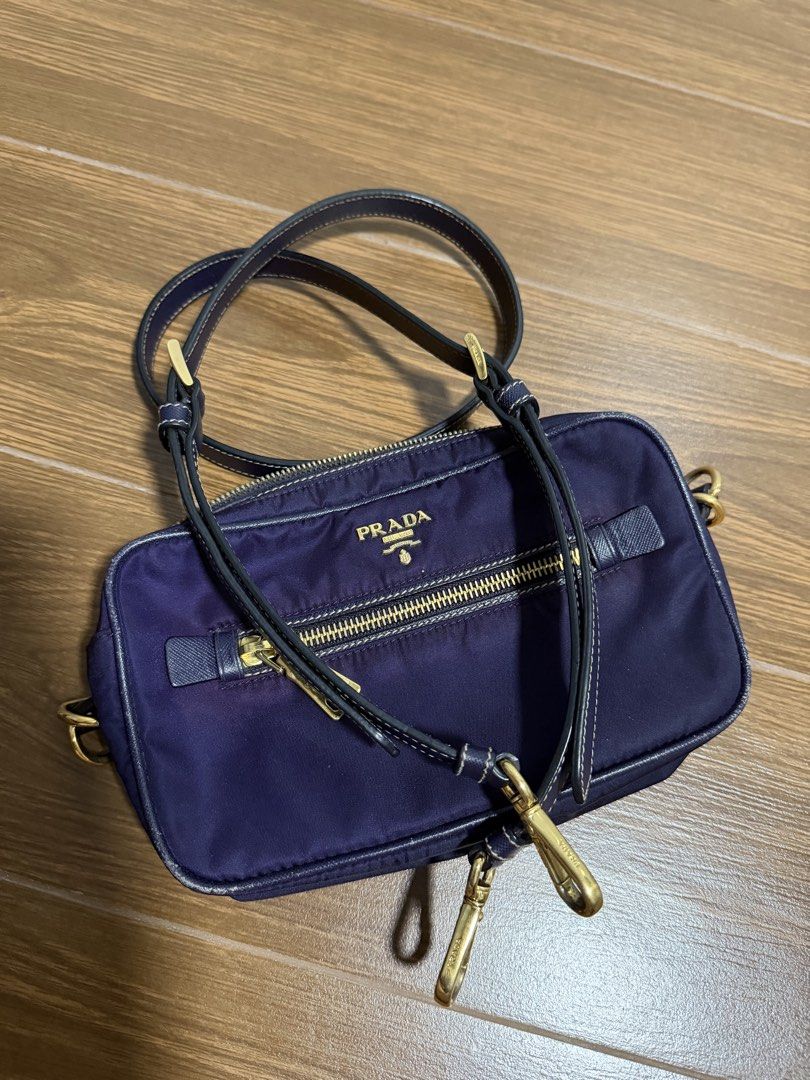 Prada Bandoliera (Category: Cross-body Bags) located in Dumaguete. Submitted by mkc_dcat (Listing ID 1459960664, Image 1). Description: .