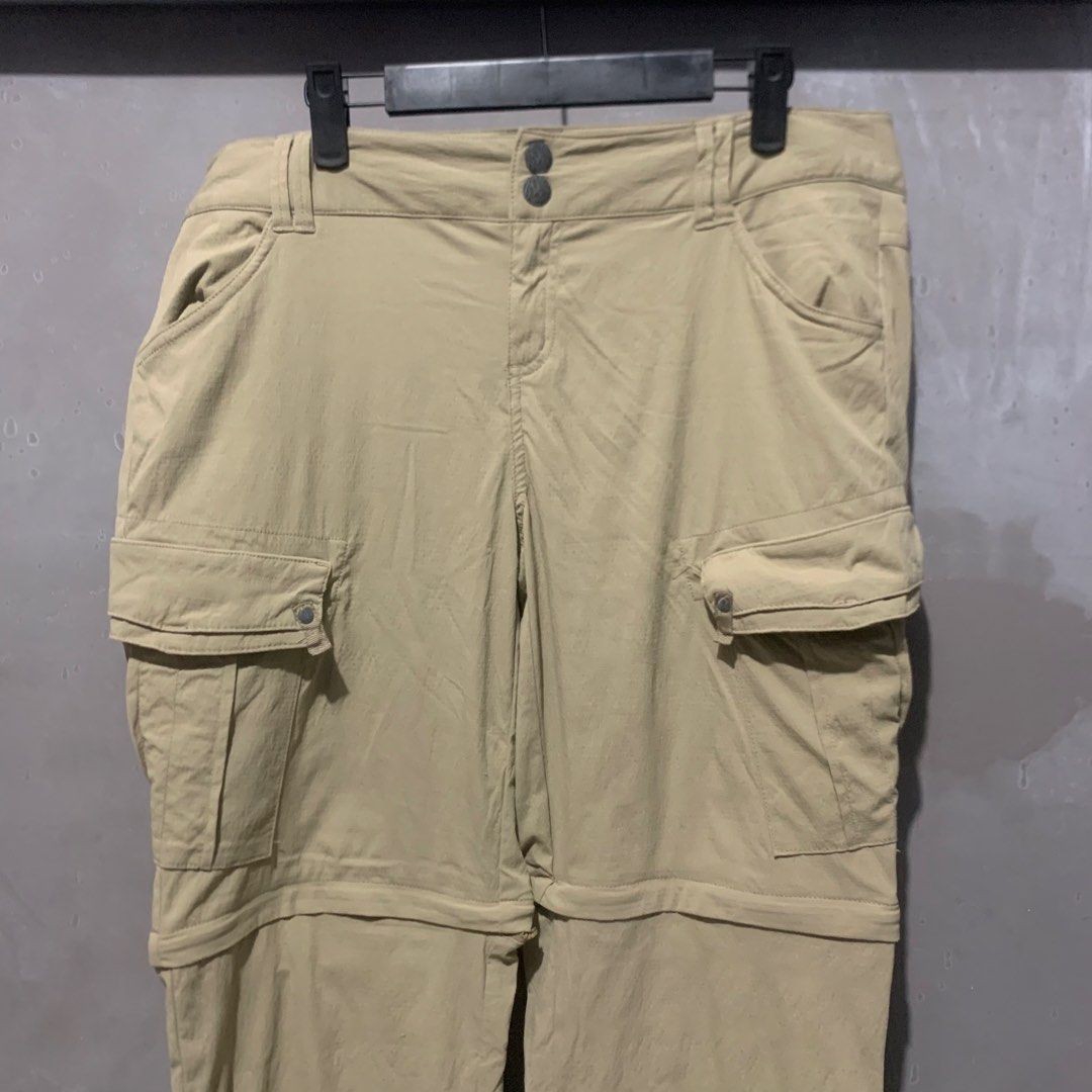 Prana Convertible Trekking Pants (Category: Coats, Jackets and Outerwear) located in Calauan. Submitted by randomthrift.womens (Listing ID 1459993836, Image 2). Description: Issue: Last shown pic.