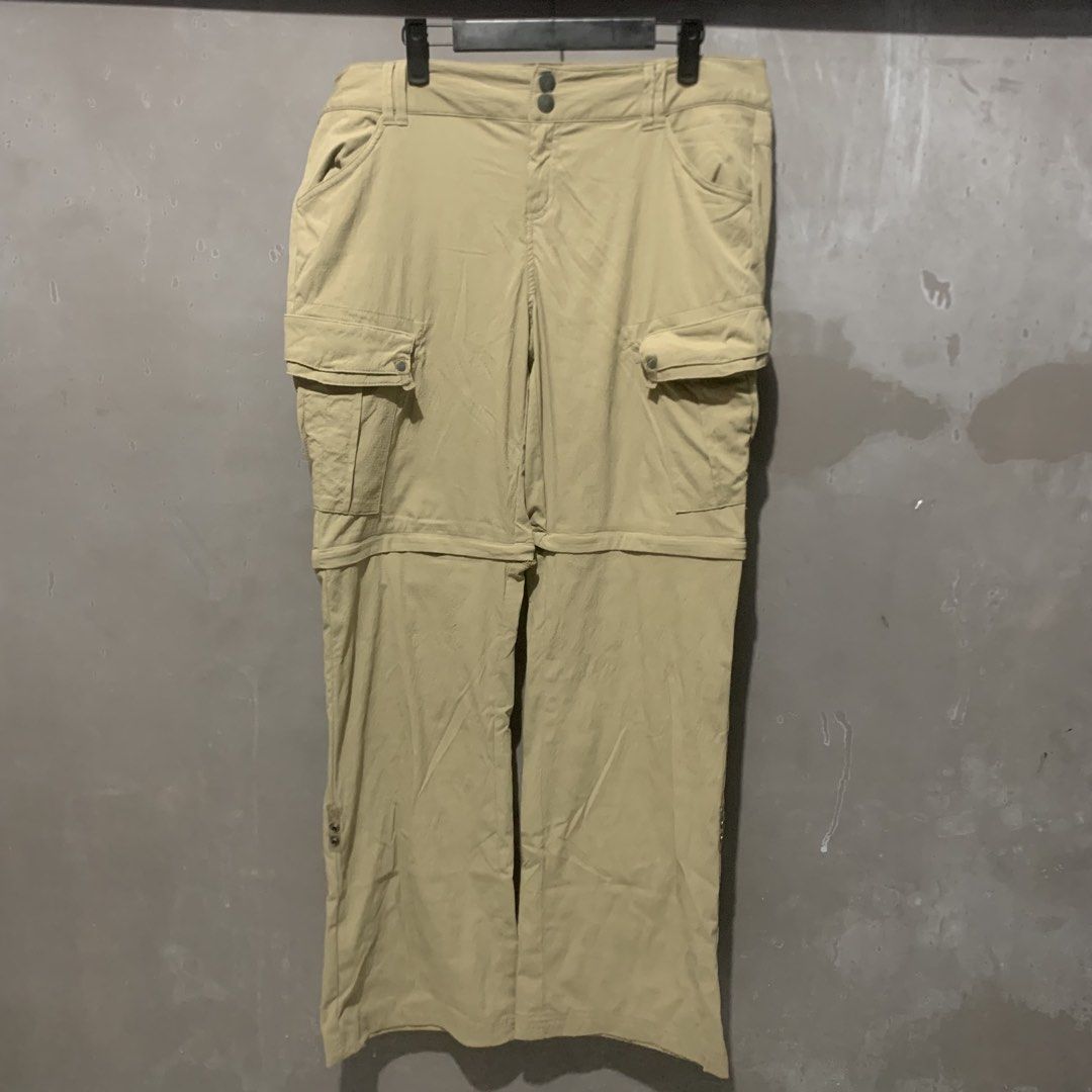 Prana Convertible Trekking Pants (Category: Coats, Jackets and Outerwear) located in Calauan. Submitted by randomthrift.womens (Listing ID 1459993836, Image 1). Description: Issue: Last shown pic.