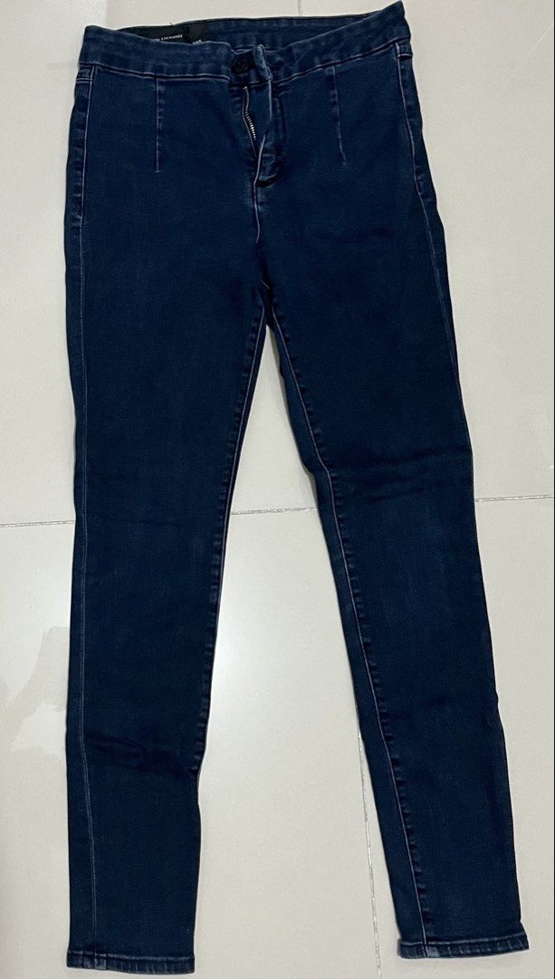 preloved jeans | armani exchange (Category: Jeans) located in Manila. Submitted by angel.tolentino (Listing ID 1459923273, Image 1). Description: .