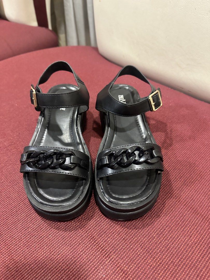 PREVIEW Black Chain Platform Sandals (Category: Flats & Sandals) located in Taguig. Submitted by maryyy.oaf (Listing ID 1460040892, Image 2). Description: - Size 8, used once - Brand: PREVIEW - Color: Black - Style: Platform sandals - Features: Chunky chain detail across the front, adjustable ankle strap - Condition: Comes with original box - Occasion: Great for casual wear - Original price: 1,499.75 - Reason for selling: declutter.