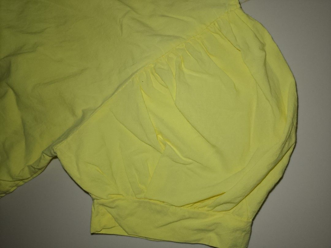 Puff Sleeves Yellow Top (Category: Blouses) located in Talacogon. Submitted by dumpy_rain (Listing ID 1460036483, Image 3). Description: — XS • S 𝐌𝐈𝐍𝐄 𝐍𝐎𝐖, 𝐏𝐀𝐘 𝐍𝐎𝐖 🎀 — for Responsible Buyer only! 💐 𝙈𝙊𝘿𝙀 𝙊𝙁 𝙋𝘼𝙔𝙈𝙀𝙉𝙏: Gcash 𝜗ৎ All items are washed and sanitized for your convenience 🧺 𝑺𝑯𝑰𝑷𝑷𝑰𝑵𝑮 & 𝑫𝑬𝑳𝑰𝑽𝑬𝑹𝒀 ♡ Regular J&T express ──── 𝜗ৎ ──── 𝜗ৎ ──── 𝜗ৎ Note: Any noticeable flaws will be indicated, but min