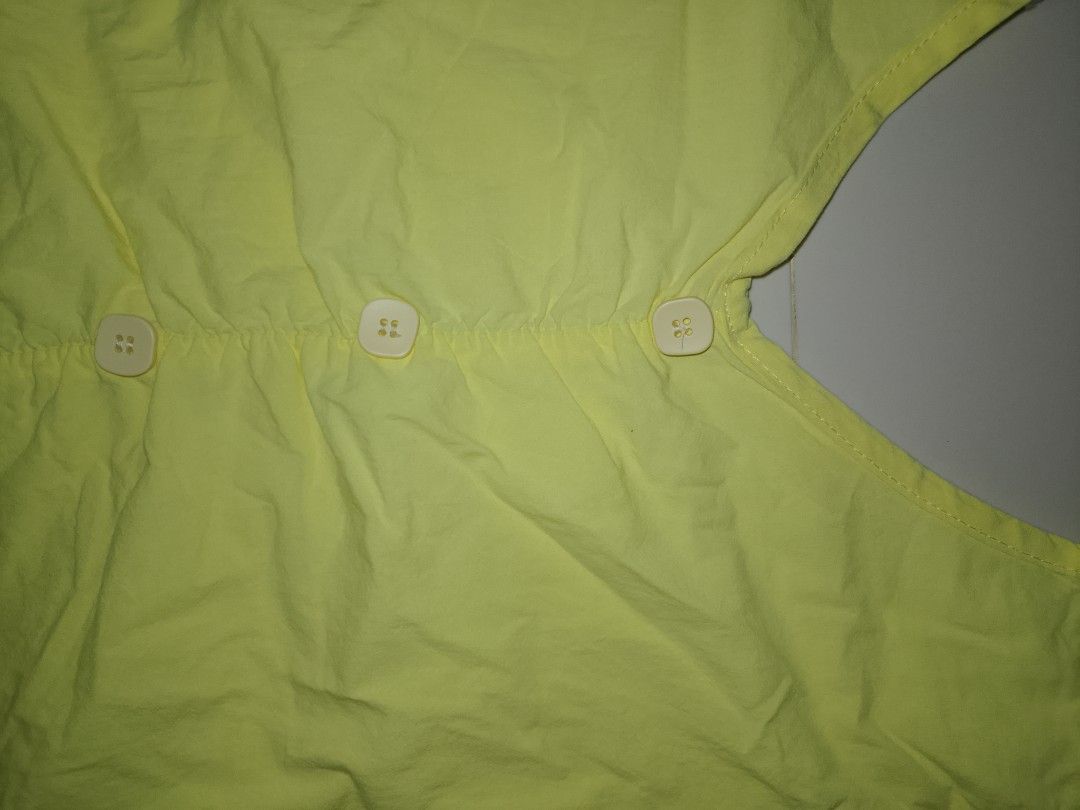 Puff Sleeves Yellow Top (Category: Blouses) located in Talacogon. Submitted by dumpy_rain (Listing ID 1460036483, Image 2). Description: — XS • S 𝐌𝐈𝐍𝐄 𝐍𝐎𝐖, 𝐏𝐀𝐘 𝐍𝐎𝐖 🎀 — for Responsible Buyer only! 💐 𝙈𝙊𝘿𝙀 𝙊𝙁 𝙋𝘼𝙔𝙈𝙀𝙉𝙏: Gcash 𝜗ৎ All items are washed and sanitized for your convenience 🧺 𝑺𝑯𝑰𝑷𝑷𝑰𝑵𝑮 & 𝑫𝑬𝑳𝑰𝑽𝑬𝑹𝒀 ♡ Regular J&T express ──── 𝜗ৎ ──── 𝜗ৎ ──── 𝜗ৎ Note: Any noticeable flaws will be indicated, but min