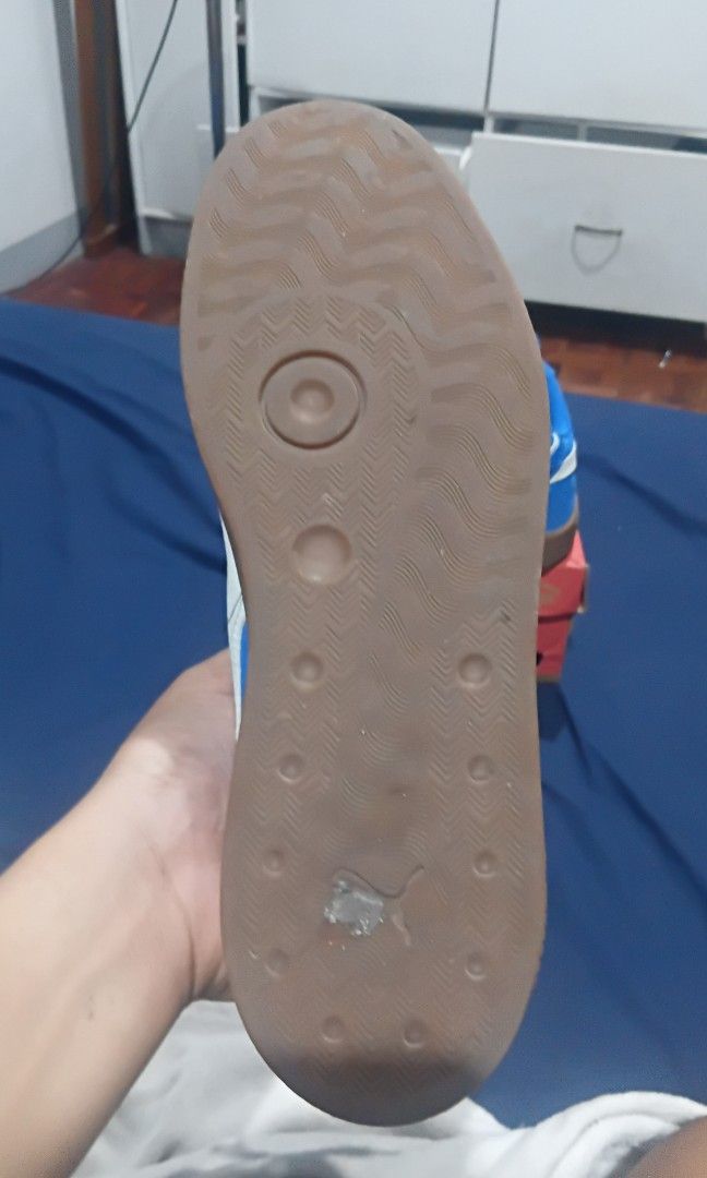 Puma Club II Era Suede (Category: Casual Shoes) located in Manila. Submitted by olegzurccc (Listing ID 1459980862, Image 3). Description: orig price 3800, still negotiable, need clean only.