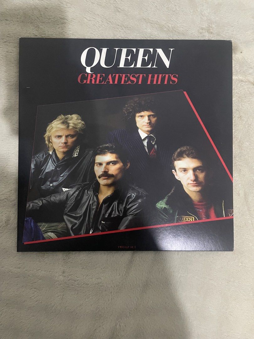 Queen Greatest Hits Vinyl Record (Category: Vinyls) located in Dumaguete. Submitted by raspberrypepsi (Listing ID 1459940687, Image 1). Description: - Queen Greatest Hits vinyl record - Includes classic hits: Bohemian Rhapsody, We Will Rock You, We Are The Champions - Essential for any Queen fan - Great addition to your music collection 2500+sf.