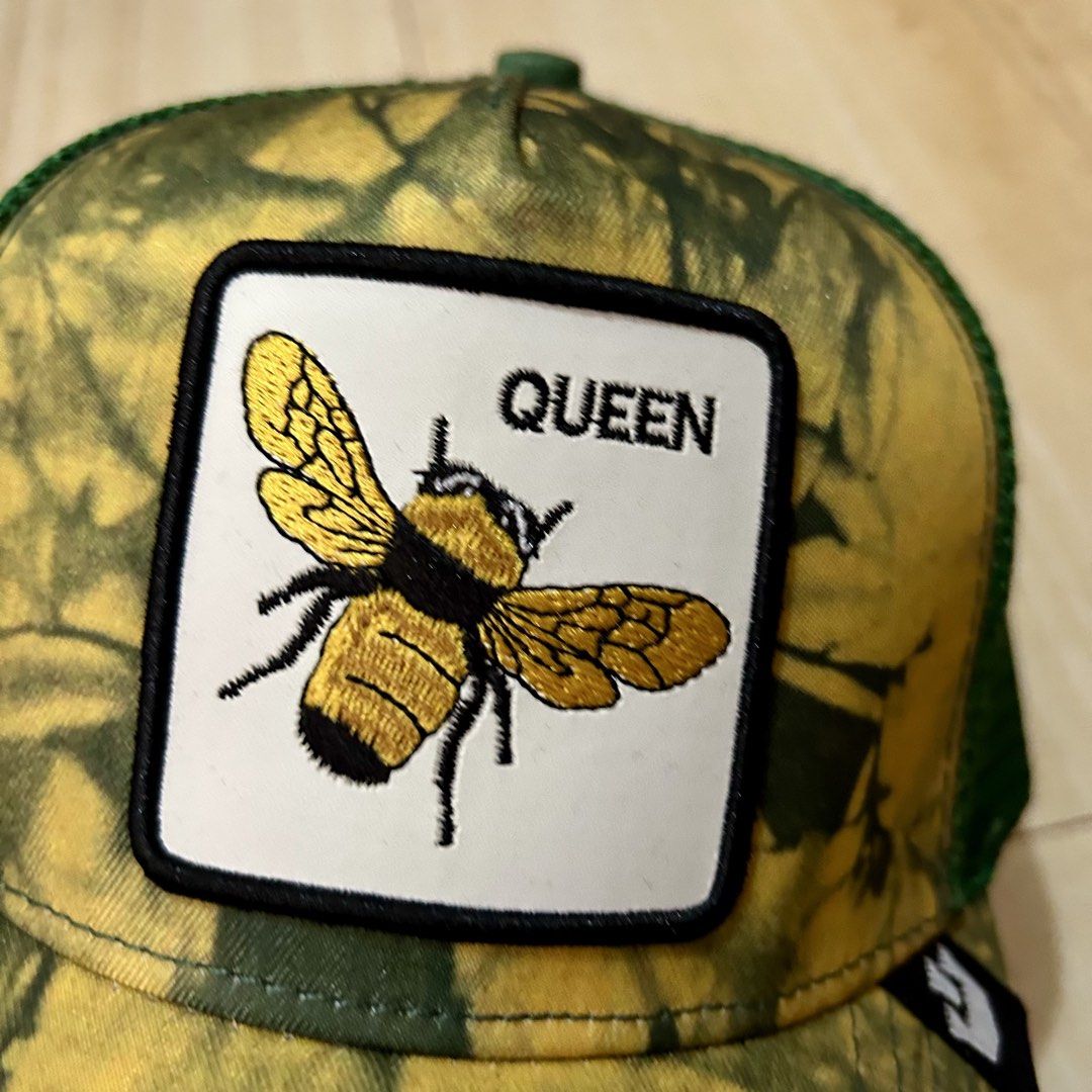 Queen The Farm Trucker Cap (Category: Caps & Hats) located in Manila. Submitted by thrifto1 (Listing ID 1460057825, Image 2). Description: Plaridel Bulacan loc Detailed pictures posted 450 only As new condition Adult size | Adjustable.