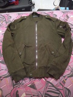 (Category: ) located in . Submitted by zeem.thrift (Listing ID 1459973119, Image 1). Description: .