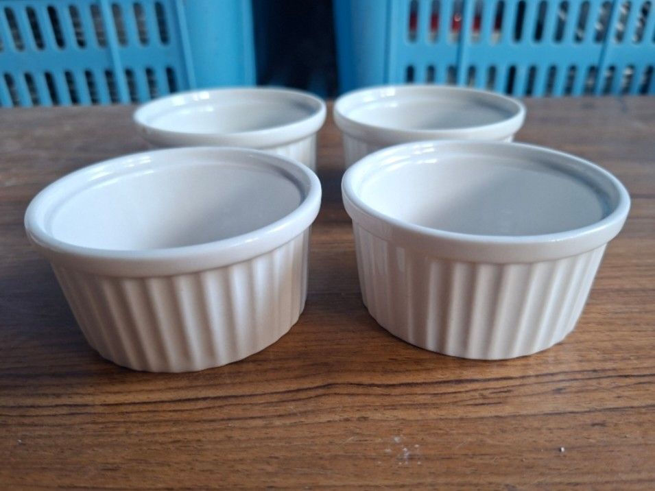 Ramekins 7cm Set of 4 (Category: Bakeware) located in Consolacion. Submitted by luxekerei (Listing ID 1458756713, Image 2). Description: .