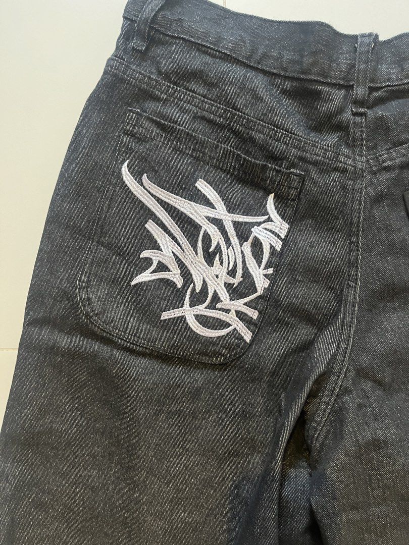 Raw Denim Jorts Embroidered (Category: Shorts) located in Manila. Submitted by thriftnikeenan (Listing ID 1459930489, Image 3). Description: Waist 34 Length 24 Leghole 12.