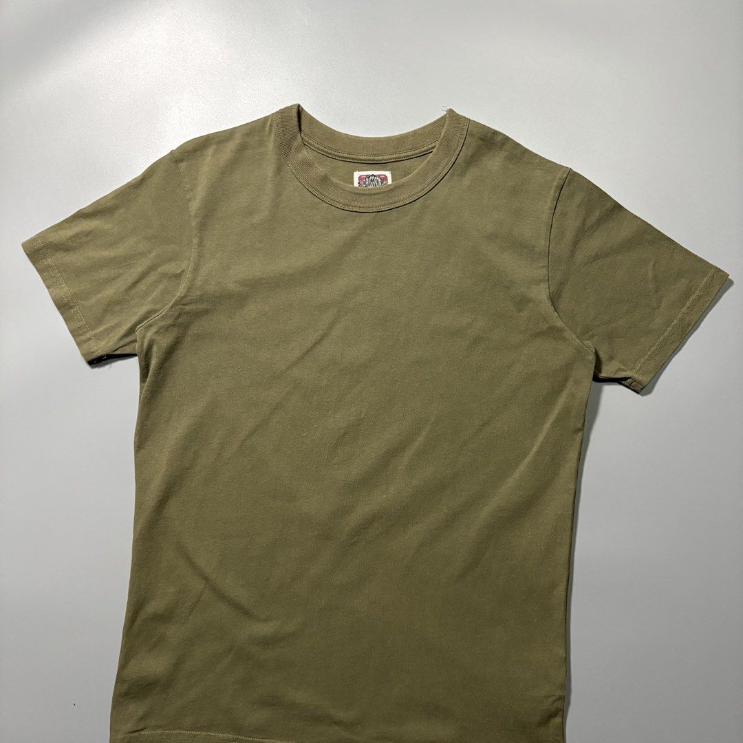Red Ruggison Lab Shirt (Category: Tshirts & Polo Shirts ) located in Tayabas. Submitted by tayabaskartell (Listing ID 1460035226, Image 3). Description: .