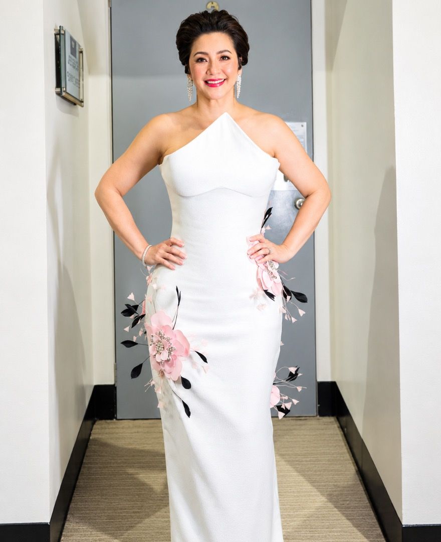 REGINE VELASQUEZ’S GOWN (Category: Evening dresses & gowns) located in Makati City. Submitted by tonyalavaro (Listing ID 1460098301, Image 1). Description: REGINE VELASQUEZ’S GOWN MADE BY ULYSSES CARAGAYAN.