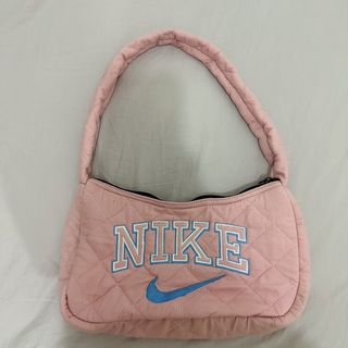 （分類：）位於 。 由 oldtoyshello 提交（商品編號 1460095464，圖片 1）。簡介： 。
