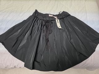 （分類：）位於 。 由 sellsell_second_hand 提交（商品編號 1460015142，圖片 1）。簡介： 。