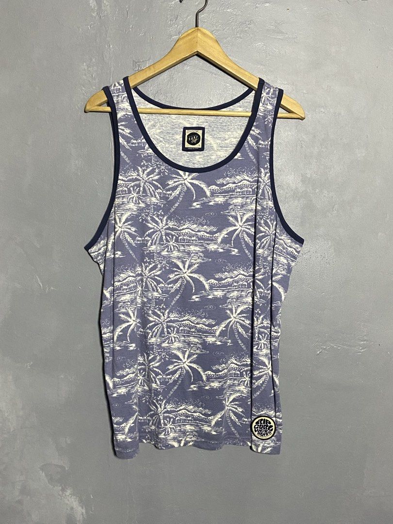 Rip Curl Tank Top (Category: Activewear) located in Cabuyao City. Submitted by chukz_x (Listing ID 1459953052, Image 1). Description: Rip Curl Tank Top Size : Large Dimes : 22W 28L Condition : Excellent Issue : none Price : 350 📍READY TO WEAR 📍Cabuyao Laguna.