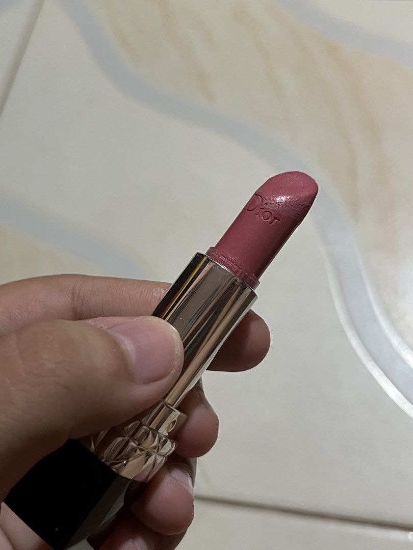 Rouge Dior Lipstick - #678 (Category: Makeup) located in Cabuyao City. Submitted by galemndza (Listing ID 1459917649, Image 2). Description: 999 + free ship Bought from Japan - used only a few times - open for vc for legit checking - open for meetups from SM Calamba to SM Sta. Rosa (with additional fee for handling fee) - open for shipping via jnt (buyer will shoulder sf / gcash or gotyme mop only).