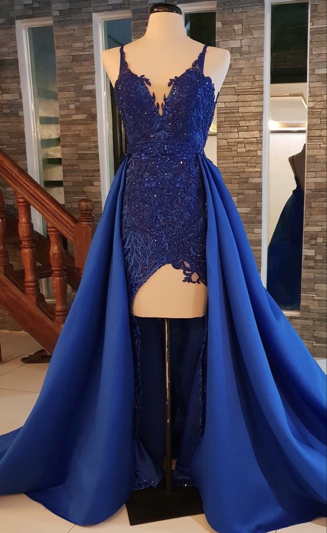 Royal Blue Gown w/ Detachable Train (Category: Evening dresses & gowns) located in Manila. Submitted by avok4yedo (Listing ID 1460037982, Image 2). Description: Sleeveless Low back Thin strap Detachable train.