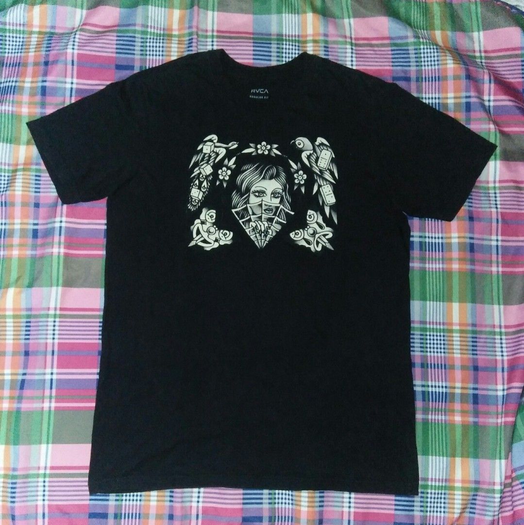 RVCA ELI FLASH MEN'S T-SHIRT (Category: Tshirts & Polo Shirts ) located in Cebu City. Submitted by imbapicker (Listing ID 1460031570, Image 1). Description: RVCA ELI FLASH MEN'S T-SHIRT SIZE MEDIUM WIDTH 21" LENGTH 30" EXCELLENT CONDITION 450 +SHIPP DM IF INTERESTED 📩 LOCATION LAPU-LAPU CITY.