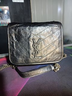 (Category: ) located in . Submitted by zksboutique (Listing ID 1459996478, Image 1). Description: .