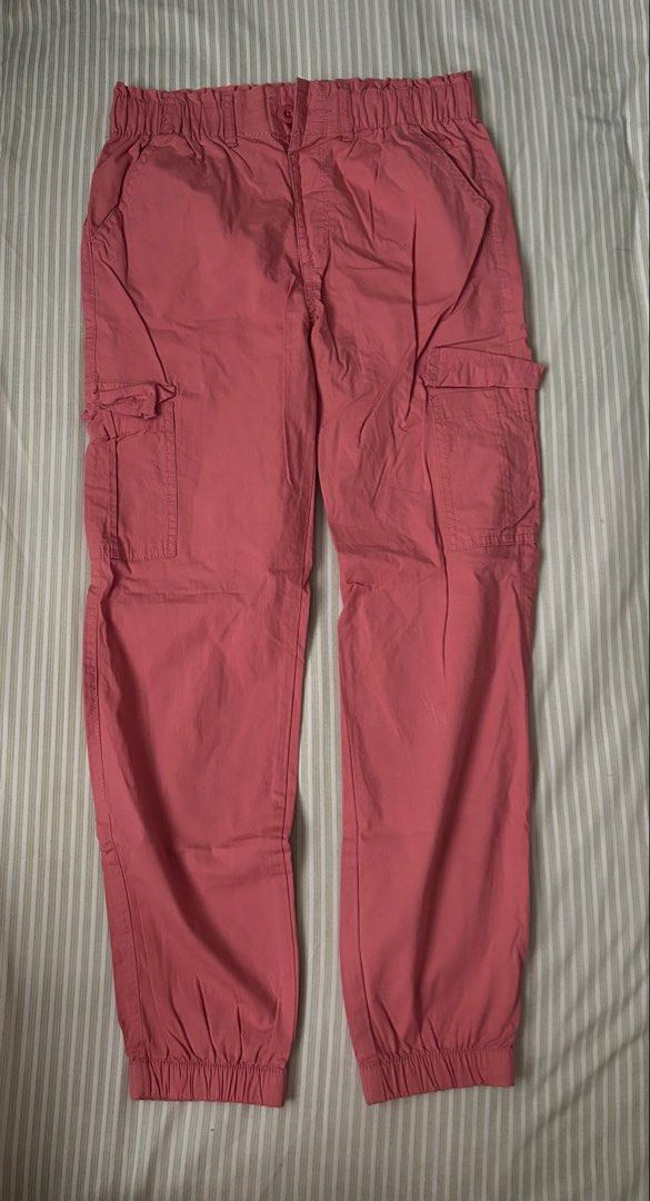 Salmon pink cargo pants (Category: Babies & Kids Fashion) located in Quezon City. Submitted by poaimommy (Listing ID 1460038729, Image 1). Description: - Vanilla Star cargo pants with elastic waistband hem - used twice.