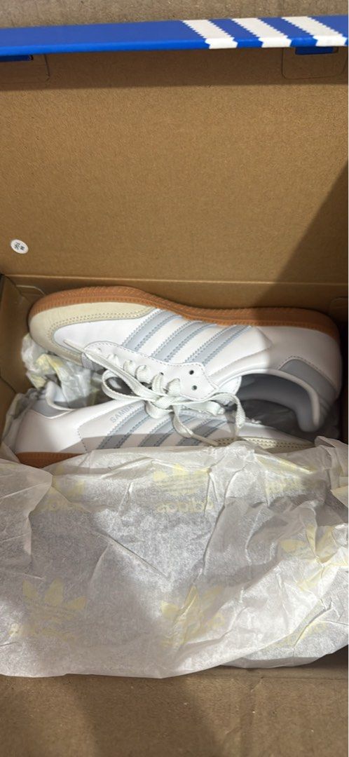 Samba OG shoes (Category: Sneakers) located in Tarlac. Submitted by galieee (Listing ID 1460081383, Image 2). Description: Condition: Brandnew and original Size: W5.5 Rfs: Bought it online thinking it would fit, but it’s too small and I couldn’t return it anymore Orig price: ₱6,800 Loc for meetups: 📍Concepcion, Tarlac 📍Angeles city.