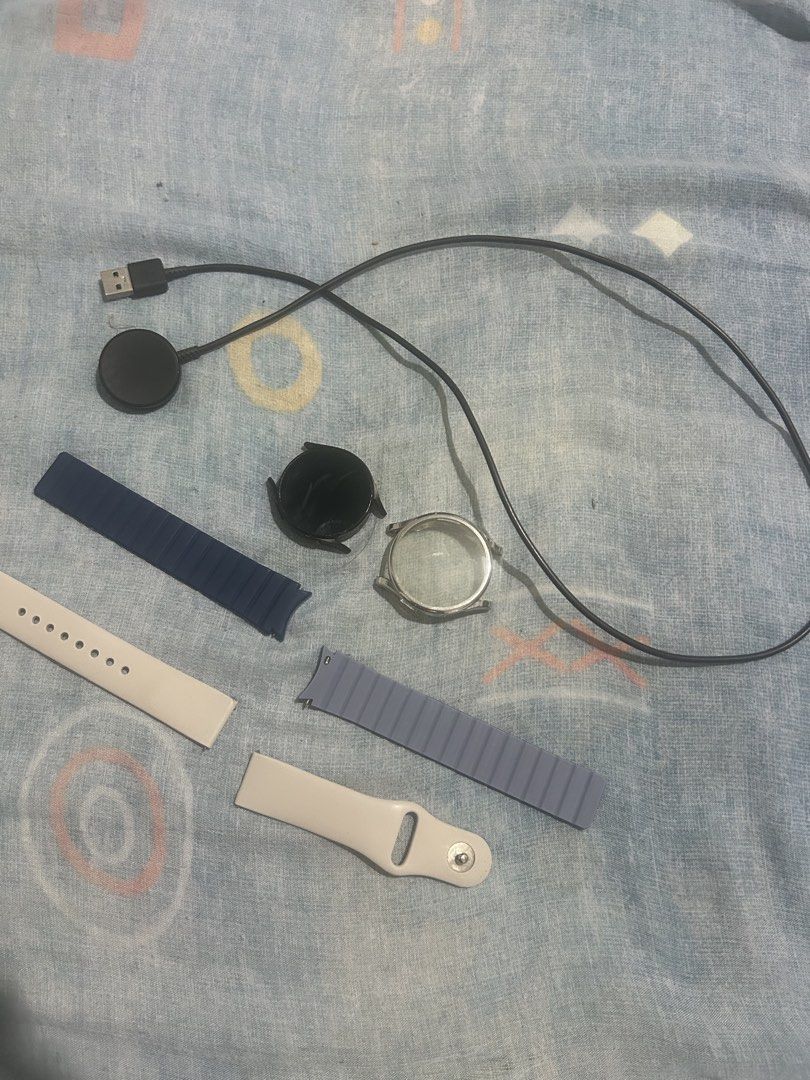 Samsung Galaxy Watch 4 (Category: Wearables & Smart Watches) located in Dasmarinas. Submitted by gelophyie (Listing ID 1460000410, Image 1). Description: Samsung Galaxy Watch 4 (Negotiable) ✨ Features: • Stylish and lightweight design • Fitness & health tracking • Heart rate monitoring • Sleep tracking • Step & activity tracking • Notifications for calls, texts, and apps • Multiple watch faces • Compatible with Android phones • Durable and great 