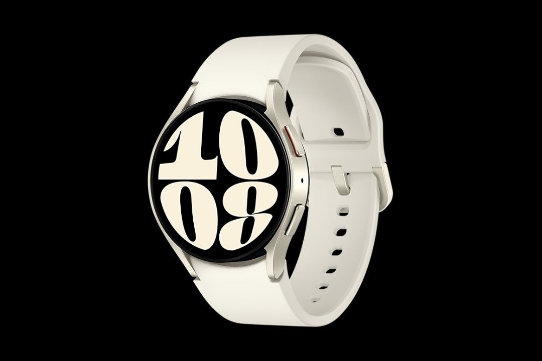 Samsung Galaxy Watch 6 Smartwatch - White (Category: Wearables & Smart Watches) located in Quezon City. Submitted by camillefajardo13 (Listing ID 1459945946, Image 1). Description: - White Samsung Galaxy Watch 6 - Round digital display - Comfortable silicone strap - Excellent for fitness and activity tracking - Stylish accessory for any outfit - In great working and cosmetic condition.