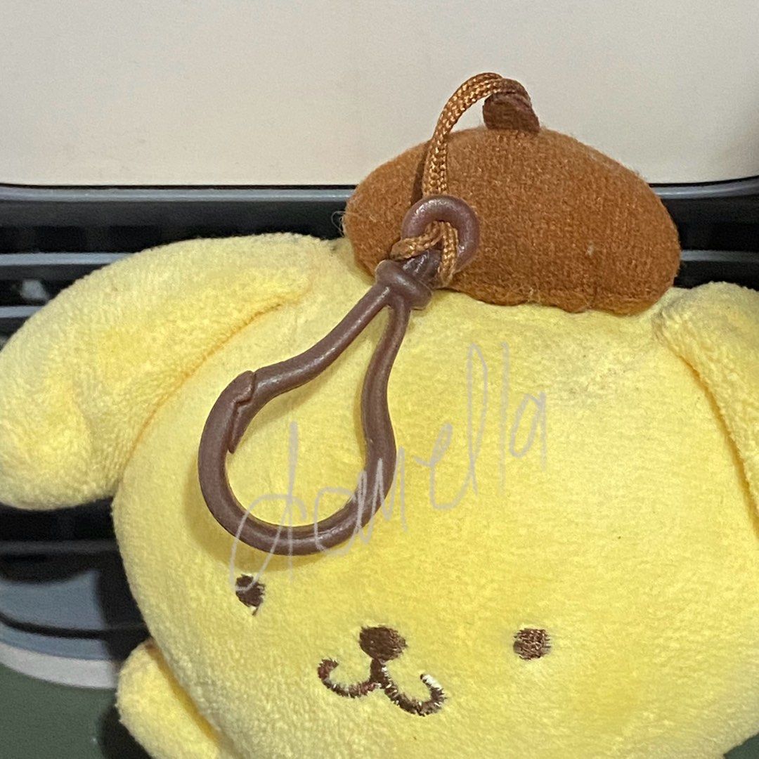 Sanrio Pompompurin Plush Toy with Clip (Category: Plushies & Soft Toys) located in Muntinlupa City. Submitted by ddani28 (Listing ID 1459991724, Image 2). Description: pompompurin plushie with clip ⋆˙⟡ can do vc for assurance ✿ rfs: into sonny angels na ✿ loc: muntinlupa city, ncr ✿ mop:gcash ✿ mod: lalamove only (preffered only within metro manila/ncr/ loc that can do lalamove only) ✿ no return, no refunds .
