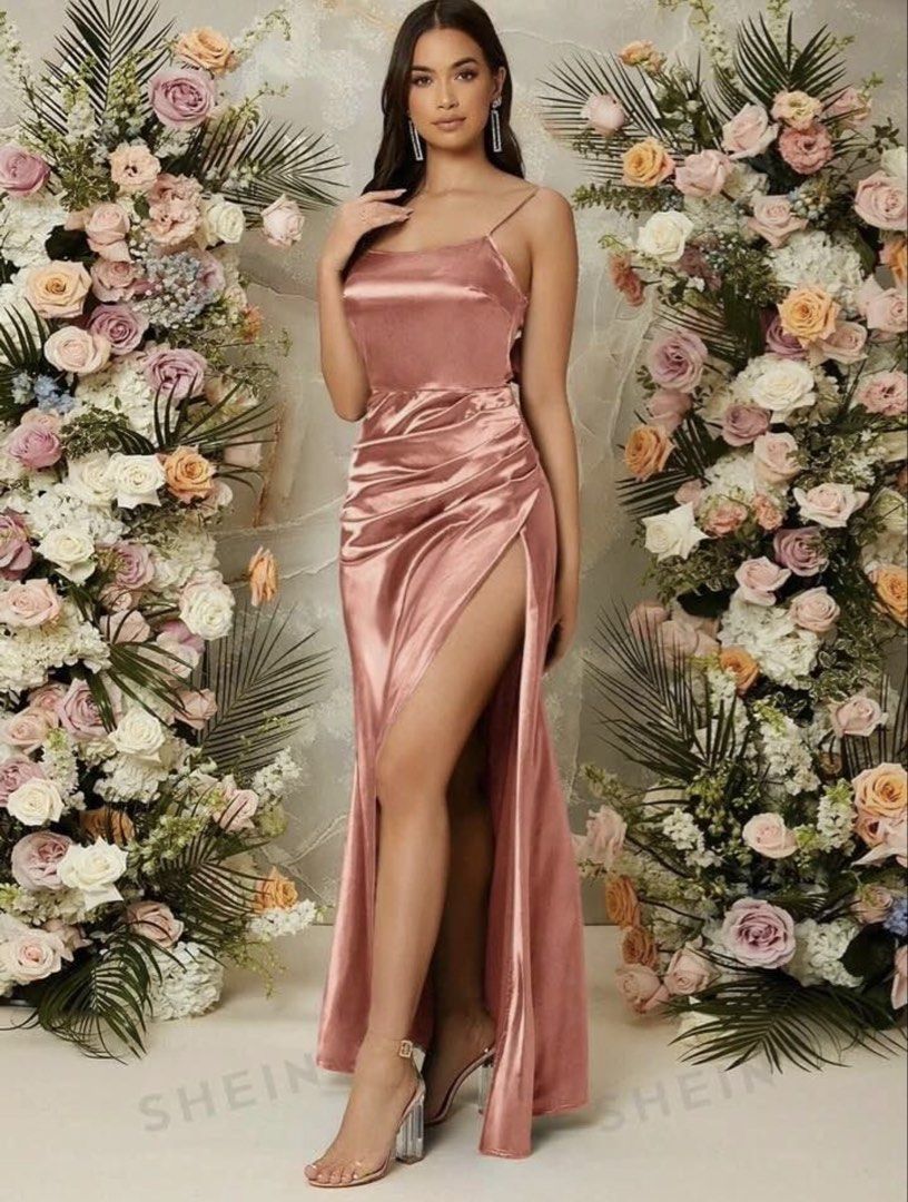 Satin Tie on Backless Split Thigh Dress (Category: Evening dresses & gowns) located in Manila. Submitted by thelabelfindsbym (Listing ID 1460051220, Image 1). Description: .