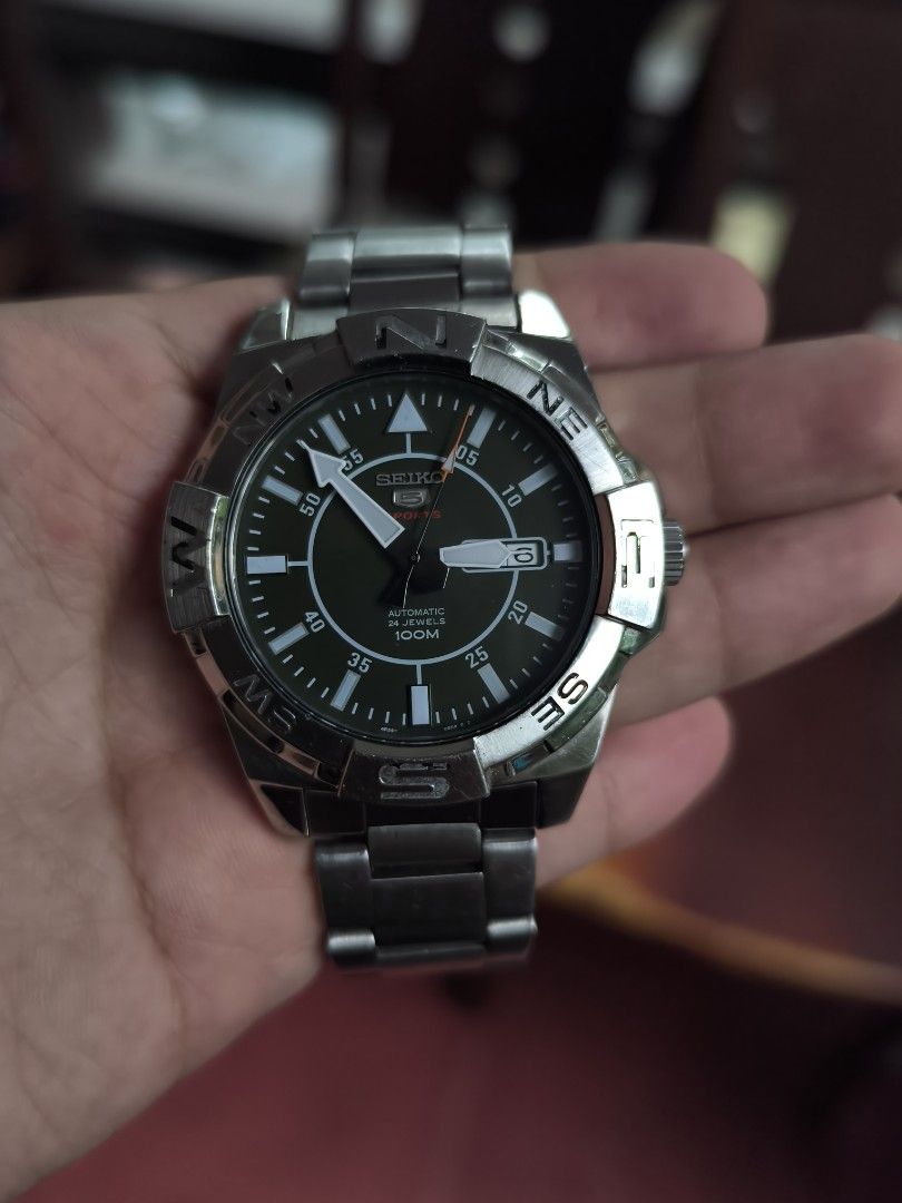 SEIKO SPORTS AUTOMATIC (Category: Men's Watches) located in Iriga City. Submitted by chris569 (Listing ID 1459984923, Image 3). Description: FOR SALE❗❗ SEIKO SPORTS AUTOMATIC All original parts Seiko srpa59 green big size - 4500 4r36 automatic movement Seiko sports black dial - 2800 7s36 Japan automatic movement Both newly serviced Open for meet up (Iriga Only)and nationwide shipping via LBC Iriga City, Camarines Sur location .