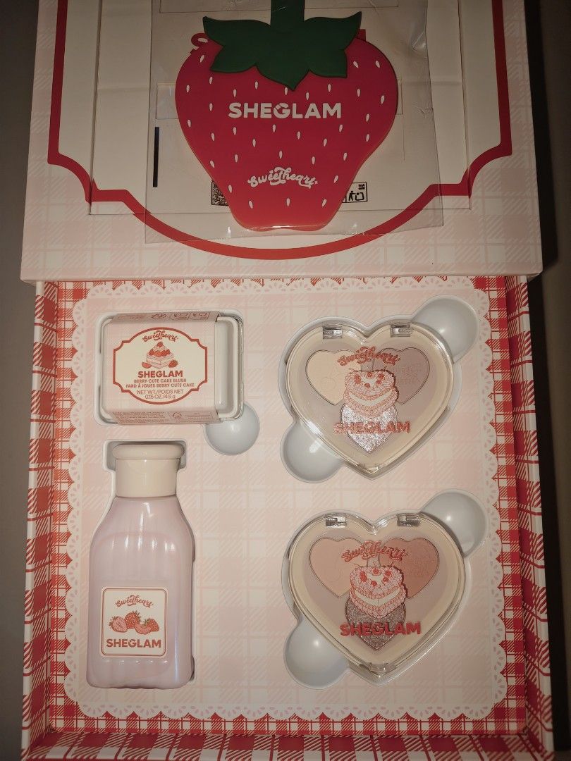 SHEGLAM (Category: Makeup) located in Caloocan City. Submitted by chachaaxx (Listing ID 1459966678, Image 3). Description: .