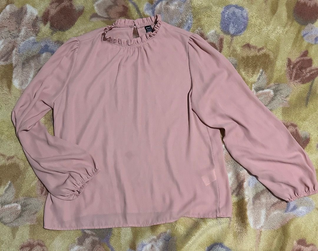 SHEIN BUNDLE Pink Ruffle Neck Long Sleeve Blouse (Category: Blouses) located in Bacoor. Submitted by ManekiNeko34 (Listing ID 1459979022, Image 1). Description: 100 each if tingi 150 if getting both.