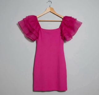 (Category: ) located in . Submitted by azapparel.00 (Listing ID 1460023549, Image 1). Description: .